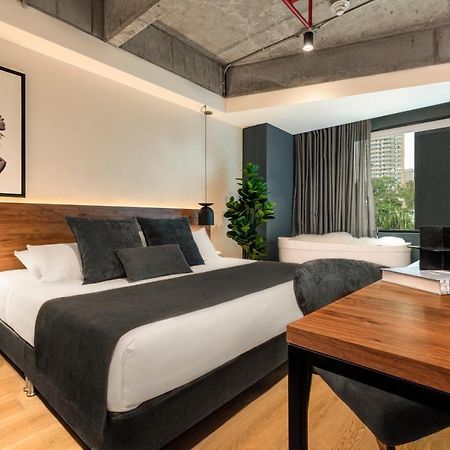 Hashtag 98 Hotel ميديلين المظهر الخارجي الصورة