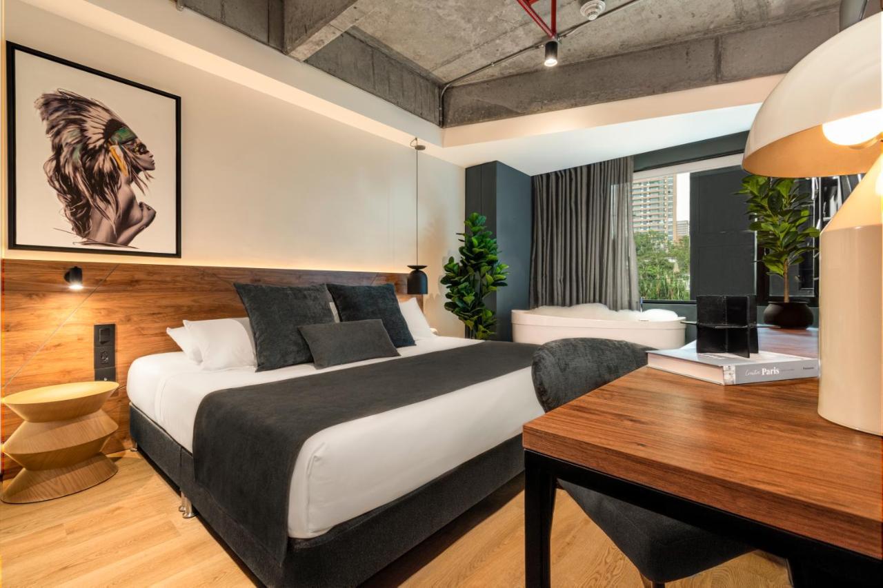 Hashtag 98 Hotel ميديلين المظهر الخارجي الصورة